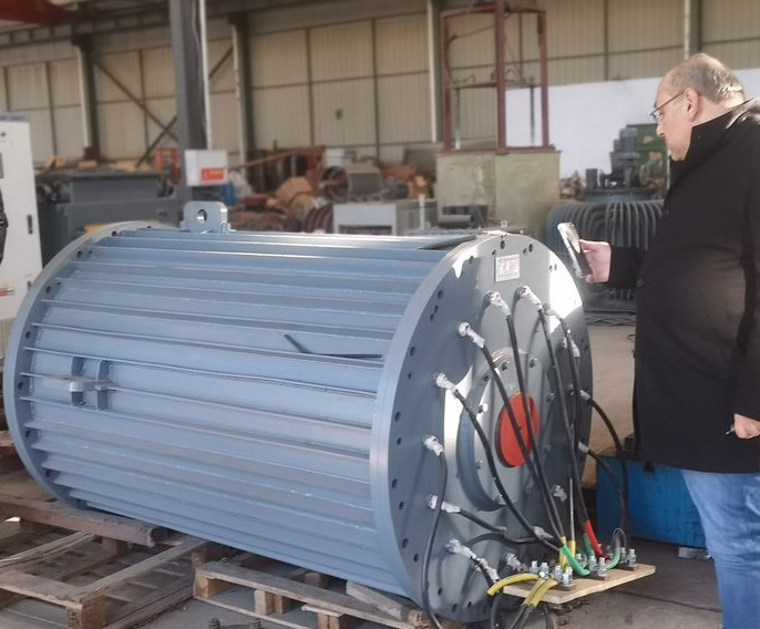 20RPM 100RPM 3相恒磁発電機 低回転200KW 500KW発電機 水川 PMGインバーター