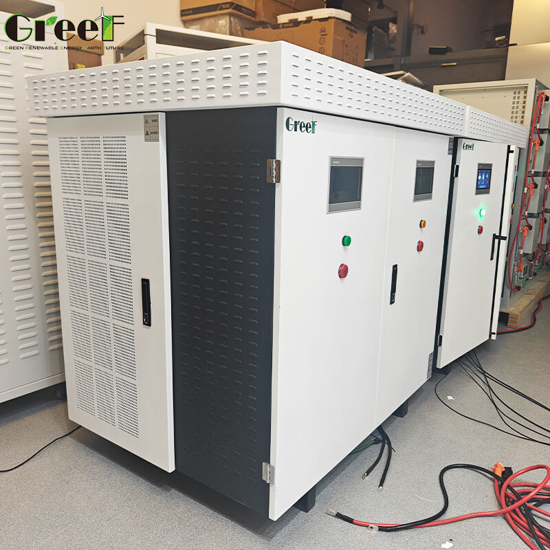 LCDタッチスクリーン付きグリッド監視と95％の最大効率を備えた、高度な電圧調整のためのグリッドコントローラー上の手動ブレーキ