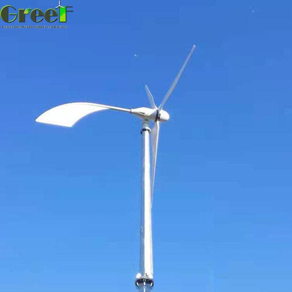 代替エネルギー 3 段階のグリッドは、横軸の風力発電システム 1KW を結びました
